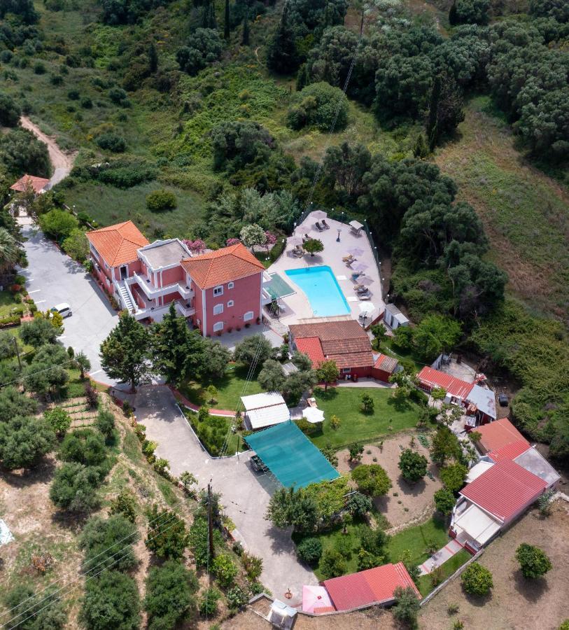 Amazona Apartments And Studios Spartià Eksteriør billede